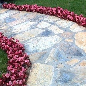 Kayrak Taşı Bahçe Süsleme