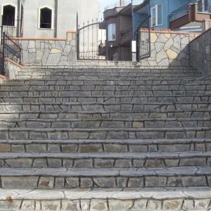 Uşak Kayrak Taşı Merdiven